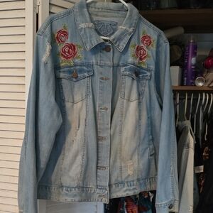 EMBROIDERED JEAN JACKET. SZ 3X
